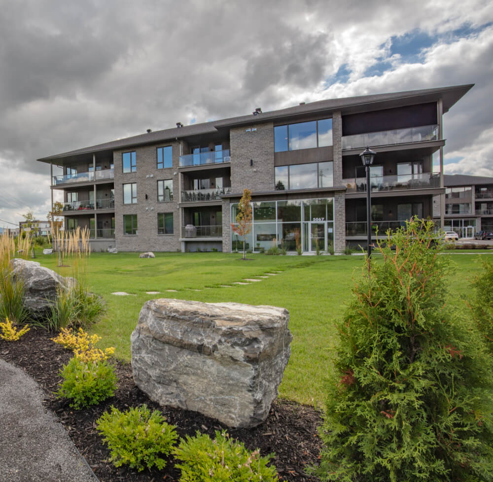 Saint-Mathieu-de-Beloeil – s/primoimmo/sg/Condo-luxueux-Saint-Mathieu-de-Beloeil-06.jpg